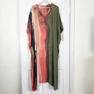 Soft Surroundings Green and Coral Kaftan Moomoo One Size